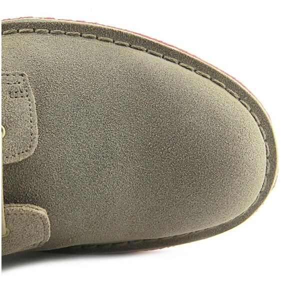 round toe desert boots