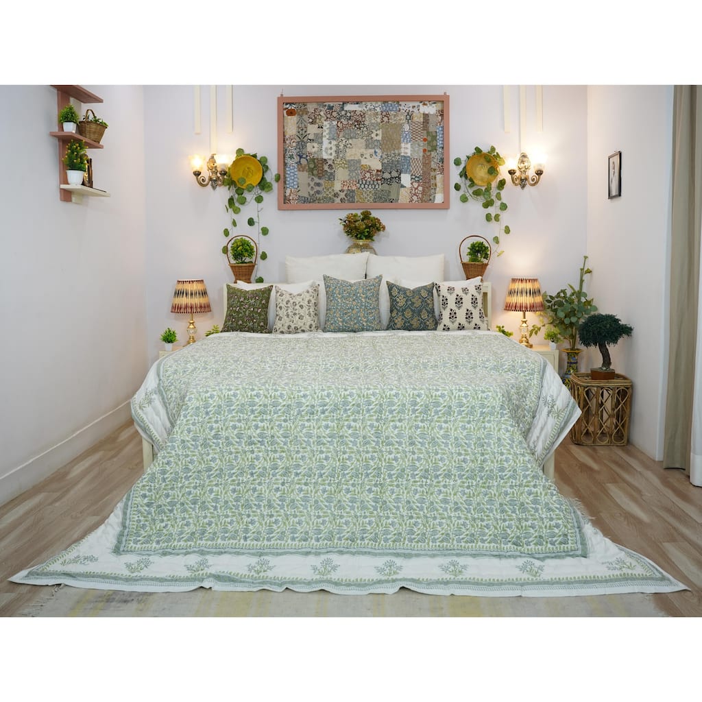 Fabdivine Handmade Ultra Soft Baby Quilt Home Décor Block Print