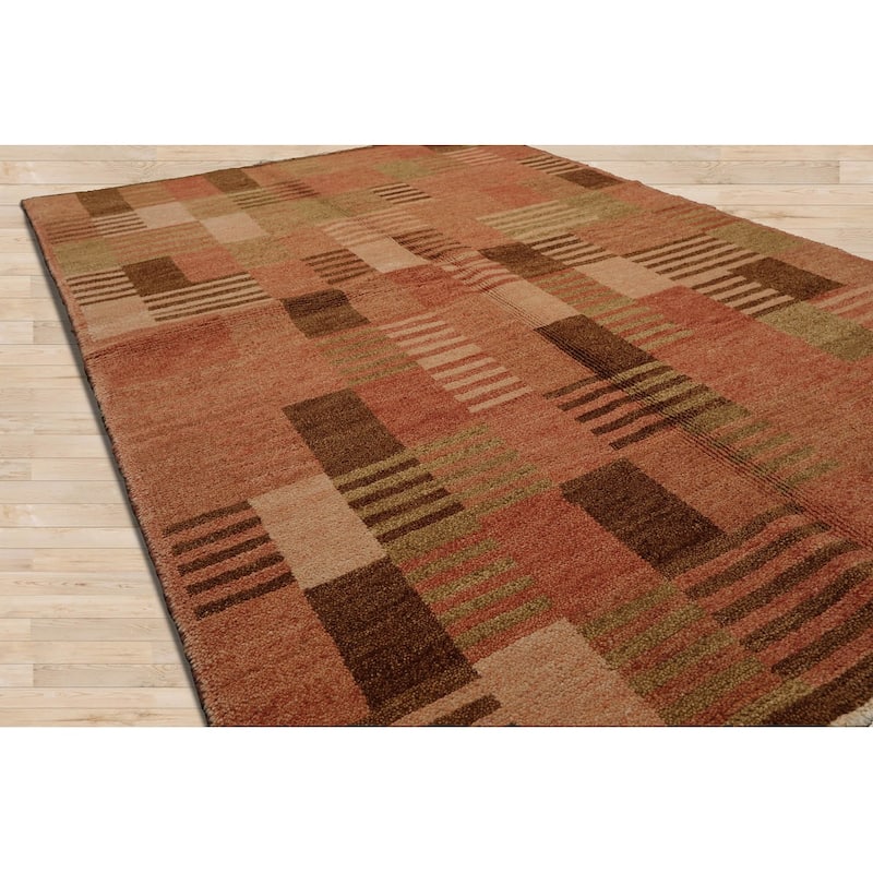 Hand Knotted Rose, Beige Tibetan 100% Wool Modern Oriental Area Rug - 4' 1'' x 6' 2''