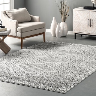 Nuloom Light Grey Aztec Print Area Rug