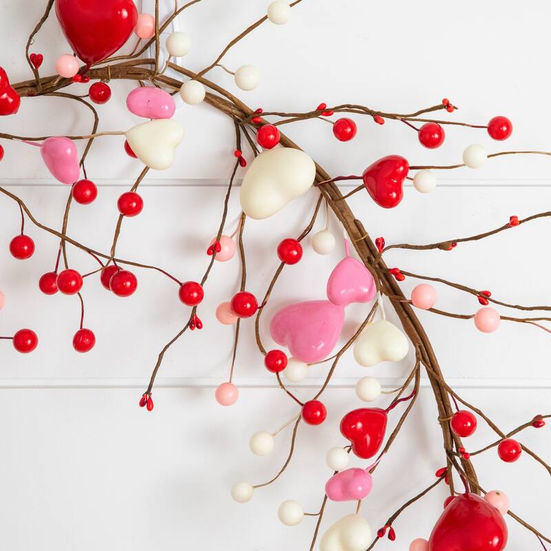 6-ft Artificial Valentine-fts Day Heart & Berry Twig Garland