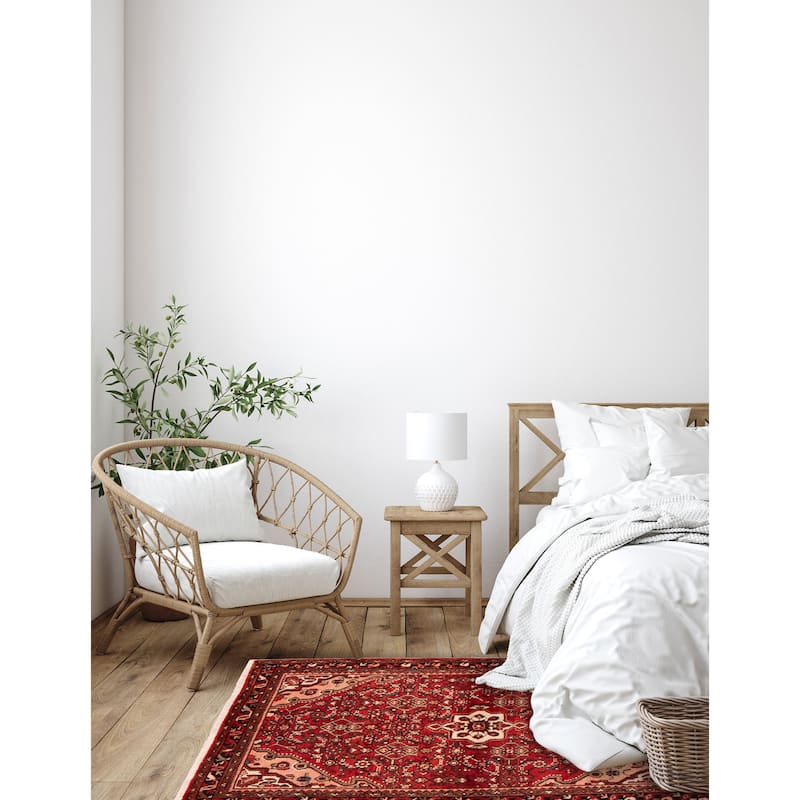 Andelz Red Rug 4'4" x 7'2" - 4'4 x 7'2