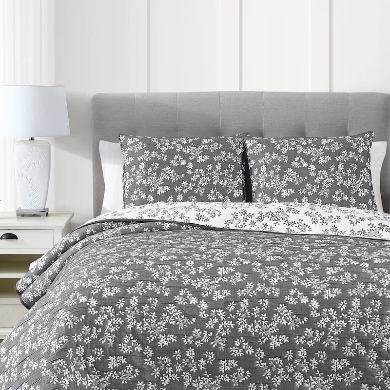 Annabella Floral Dark Grey All-Season Soft Woven Matelasse Jacquard Reversible Cotton Blend Quilt Set