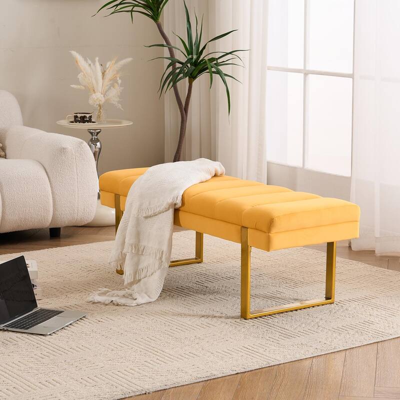 Upholstered Bedroom Bench Tufted Entryway Bench Modern End of Bed Bench Dining Bench with Gold/Black Metal Legs for Window