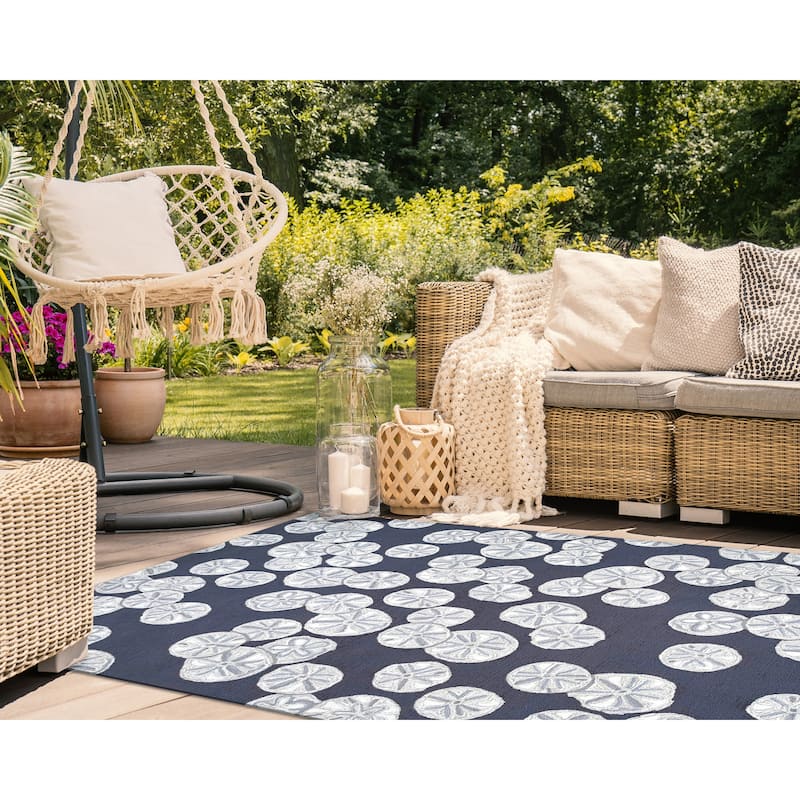 Liora Manne Capri Sea Biscuit Indoor/Outdoor Area Rug - 7'6" x 9'6" - Navy