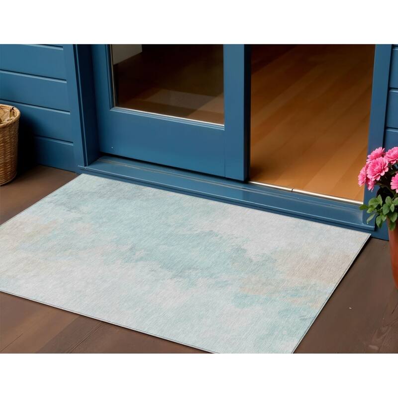 HomeRoots Abstract Transitional Rectangle Outdoor Rug - 3' x 5'