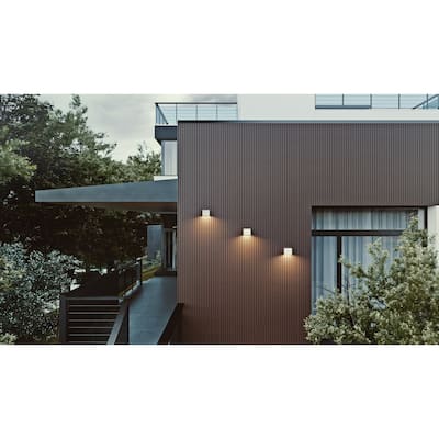 Dakota 1-light ADA White LED Outdoor Sconce, Frosted White Glass Shade