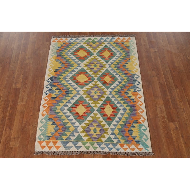 Reversible Kilim Accent Rug Hand-Woven Wool Carpet - 3'6"x 4'10"