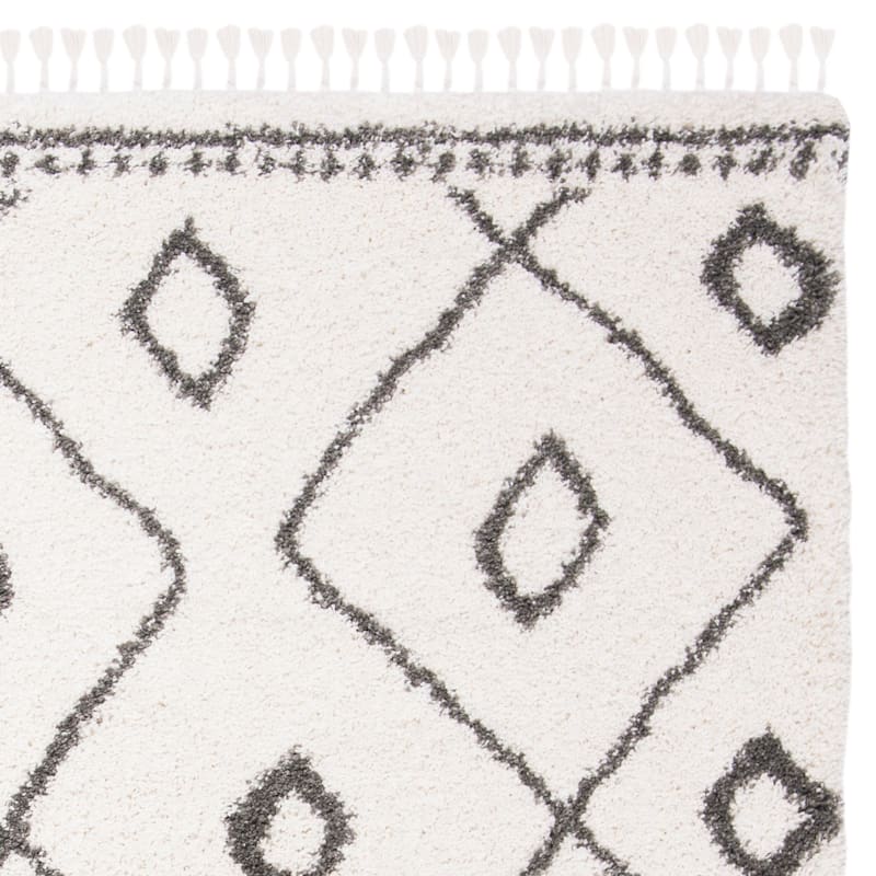 SAFAVIEH Moroccan Fringe Shag Dagny 2-inch Thick Rug