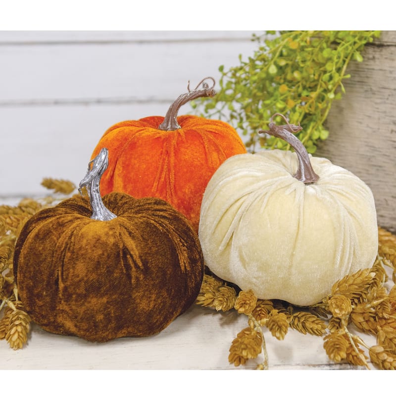 Cream Velvet Pumpkin 6.5"