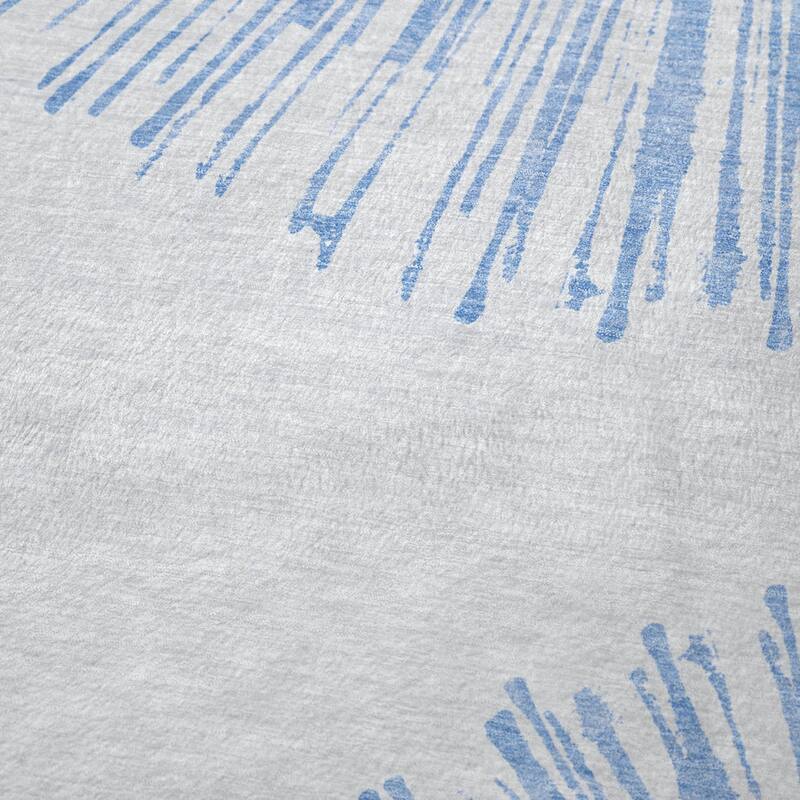 Premium Machine Washable Contemporary Burst Sherpa Throw Blanket