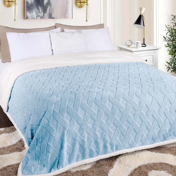 Superior Nuuk Jacquard Lattice Fluffy Sherpa Fleece Blanket - On