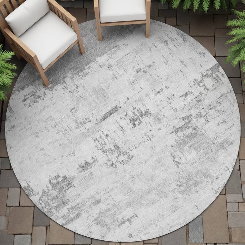 Machine Washable Indoor/Outdoor Abstract Allure Chantille Rug - Silver - 8' x 8'