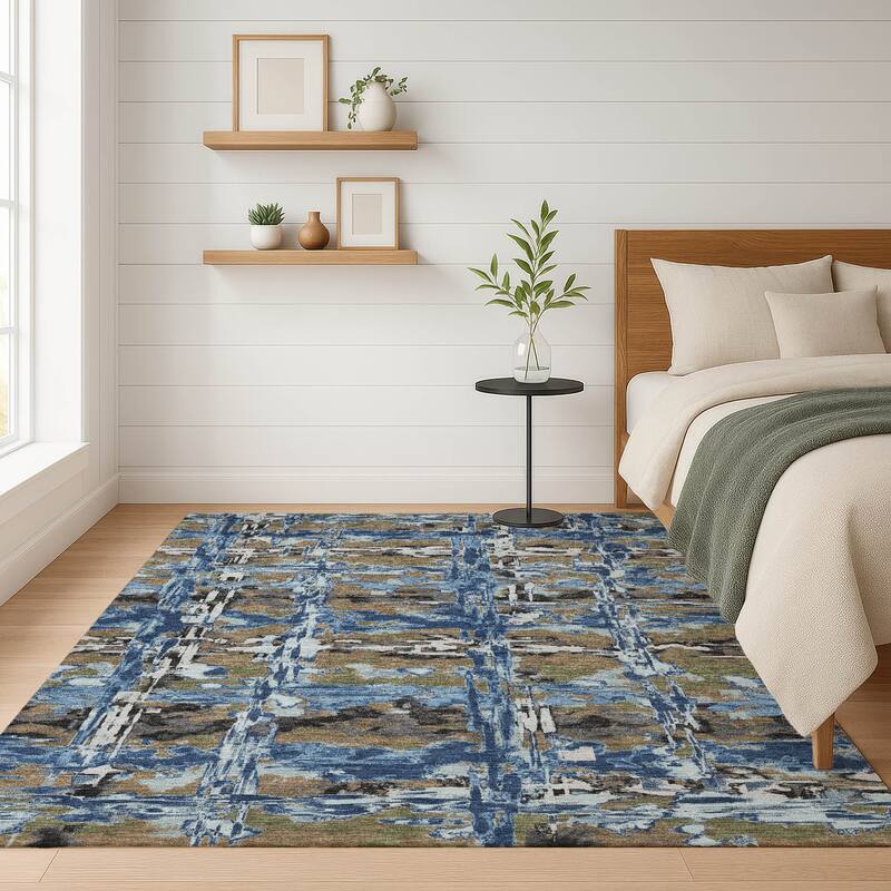 Machine Washable Indoor/ Outdoor Casual Fowler Chantille Rug