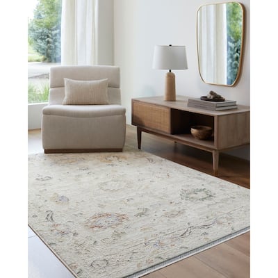 Livabliss Rivaldo Traditional Area Rug