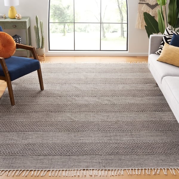 slide 2 of 26, SAFAVIEH Handmade Montauk Pacuta Flatweave Cotton Fringe Rug