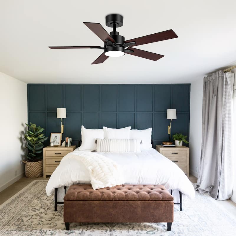 Breezary 52/42-IN LED Ceiling Fan with Light Kit and Remote-5 Blade