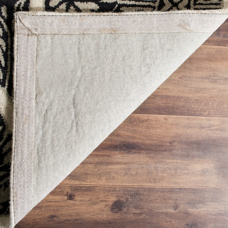 Martha Stewart by SAFAVIEH French Painted Avignon Wool Rug