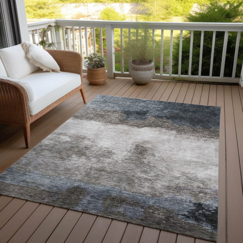 Machine Washable Indoor/ Outdoor Contemporary Chantille Rug