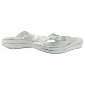 skechers upgrades flip flops