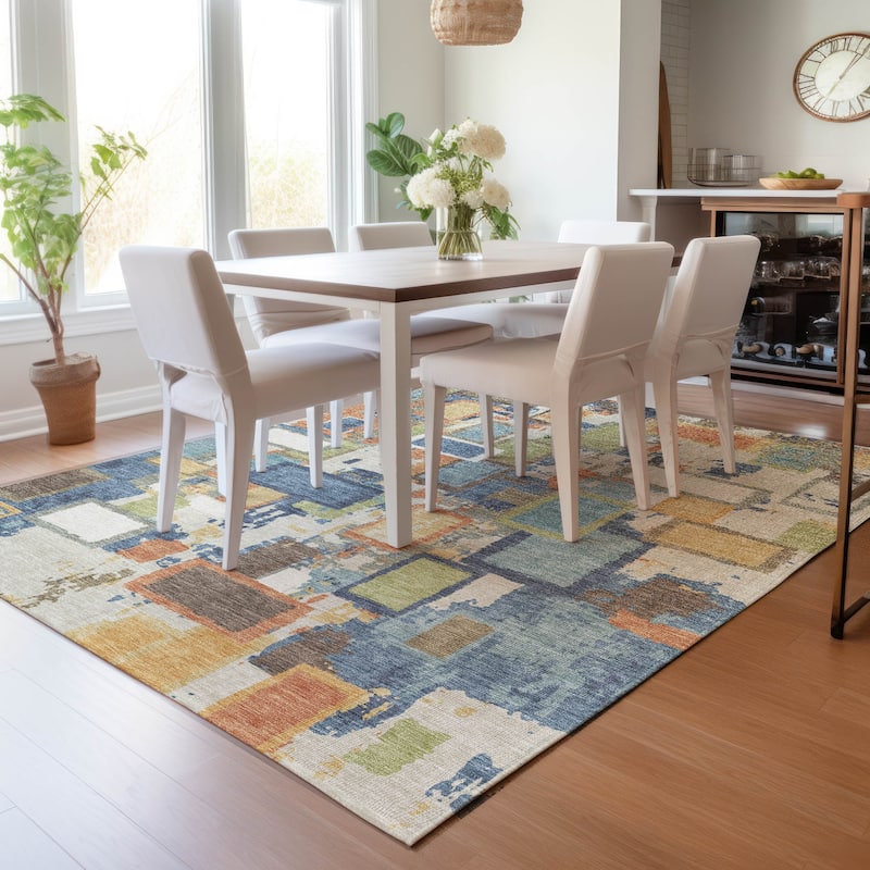 Machine Washable Indoor/ Outdoor Contemporary Geo Chantille Rug