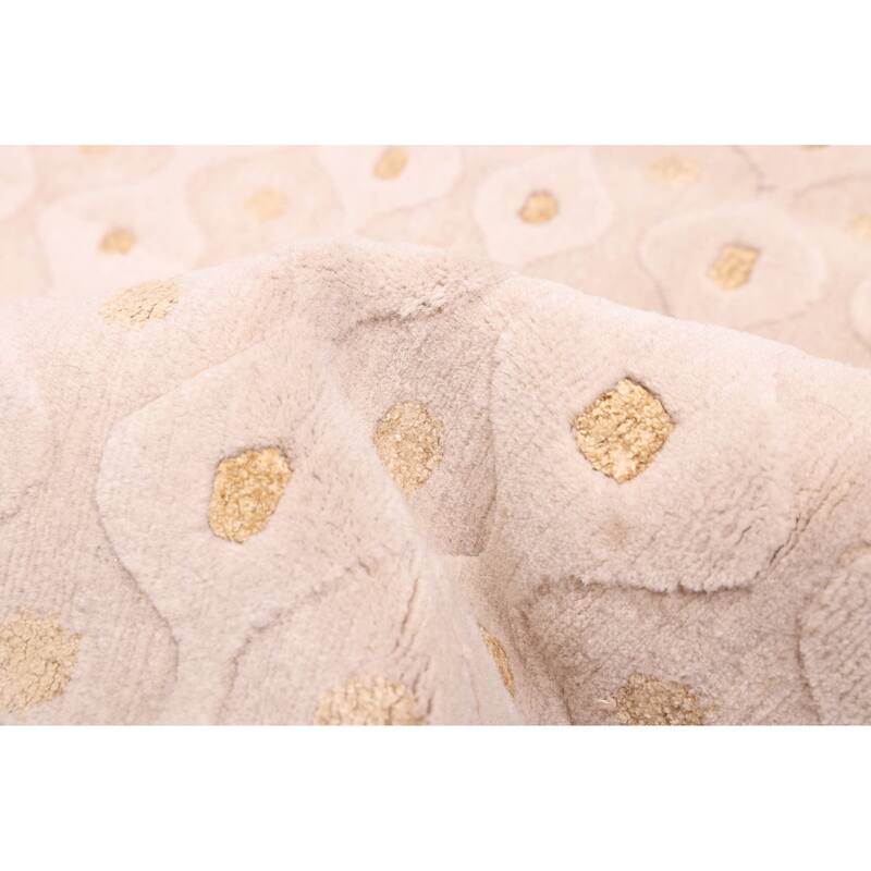 ECARPETGALLERY Hand-knotted Opulence Ivory Silk, Wool Rug - 8'0 x 9'10