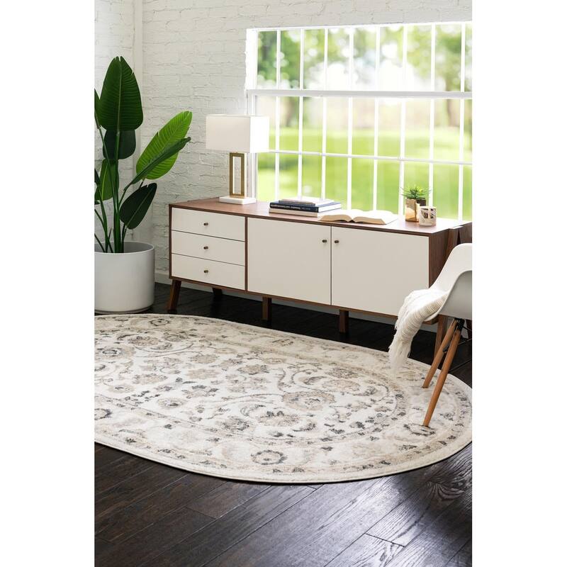 Traditional Taylor Collection Area Rug