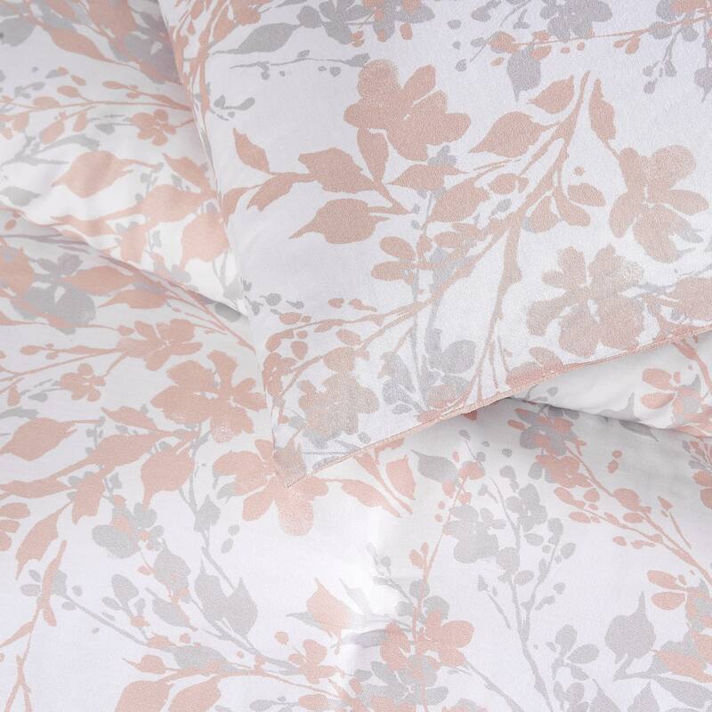 Vince Camuto Blossom Vines 3 Piece Full/Queen Duvet Cover Set