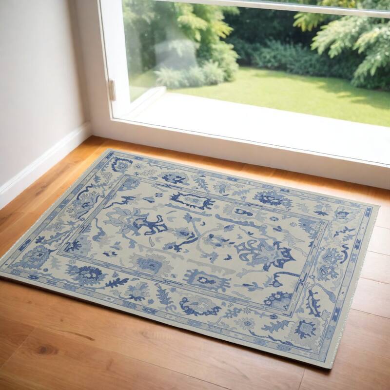 HomeRootsFloral Craftsman Rectangle Area Rug - 36' X '24' X '0.2 - 36' X '24' X '0.2 - Blue/Ivory
