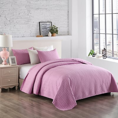 Ultrasonic Reversible 3-Piece Quilt Set with Pillow Shams