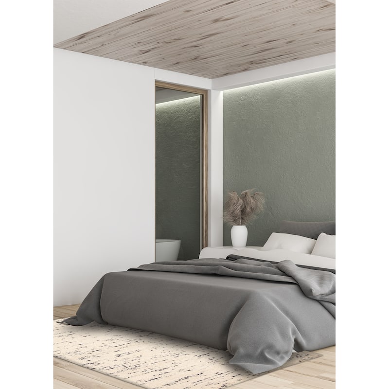 Sienna Ivory Rug 5'1" x 7'11" - 5'1 x 7'11
