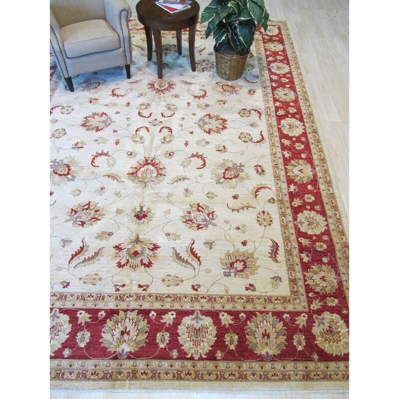Ivory Hand-Knotted Wool Traditional Peshawar Rug, 10'3 x 14', Elegant Large Floor Rug - L
