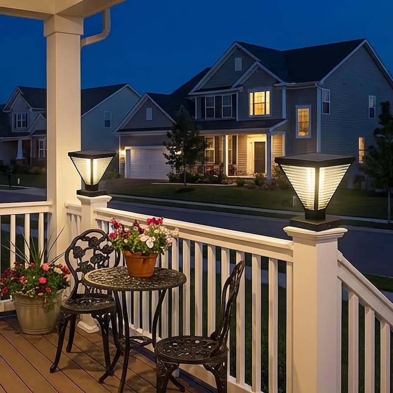 10 in Solar Powered LED Post Cap Light