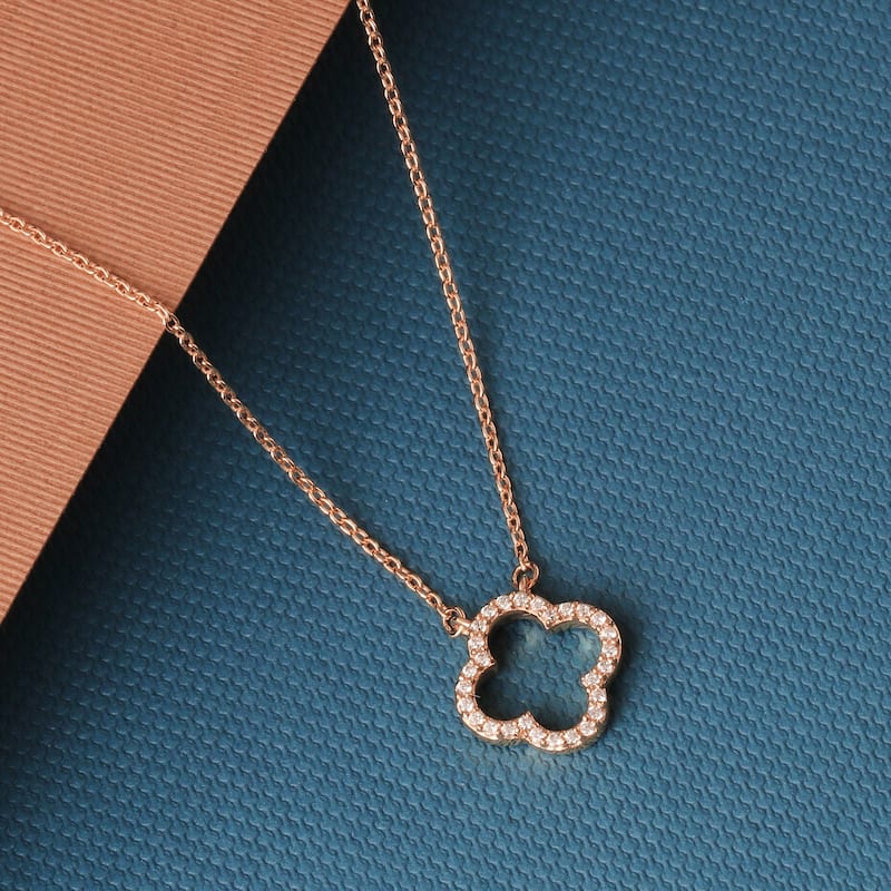 1/10ct Diamond Geometric Pendant Necklace in Silver for Women - Quatrefoil - Rose