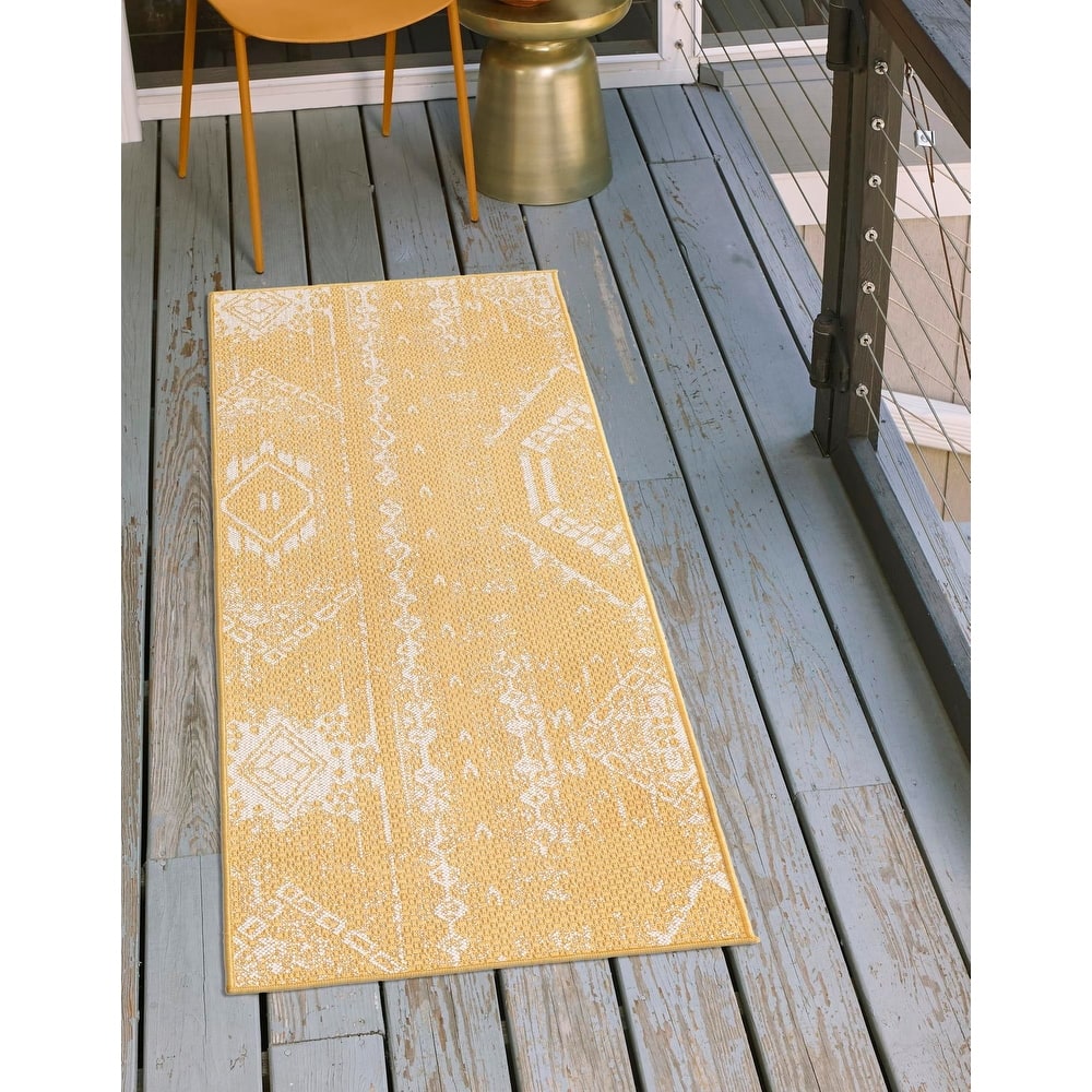 Outdoor Ogooplario Collection Area Rug