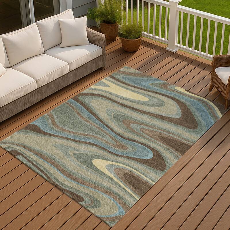 Machine Washable Indoor/ Outdoor Abstract Busey Chantille Rug