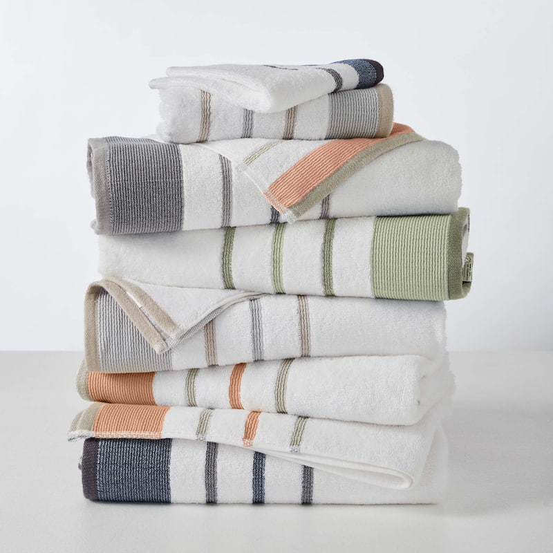 Linery & Co. Luxury Cotton Decorative Towel Set.