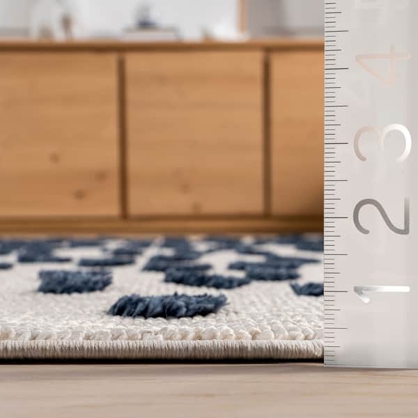 Nuloom Alena Starry Night High-Low Kids Tasseled Area Rug