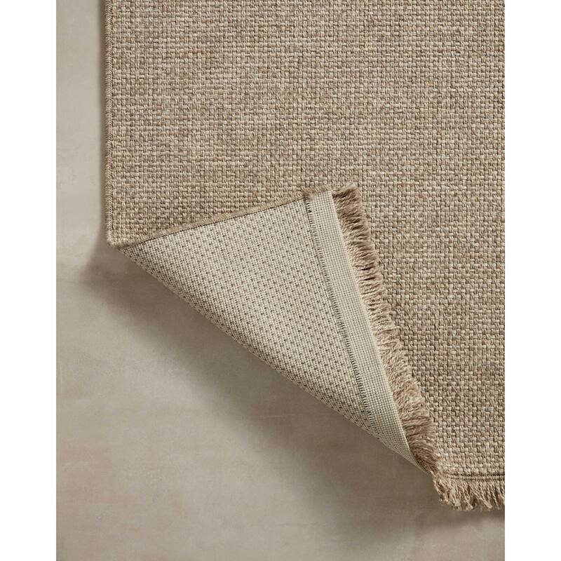 Alexander Home Dana Indoor / Outdoor Traditional Area Rug