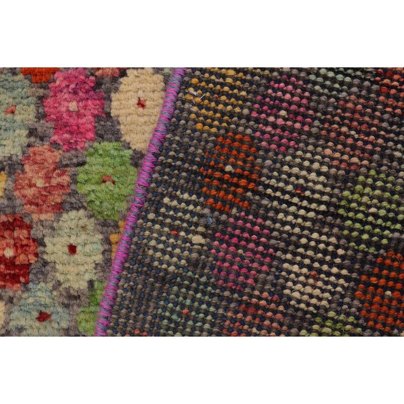 Shabby Chic Balochi Barr Gray/Red Hand Knotted Wool Rug - 3'0'' x 4'11''