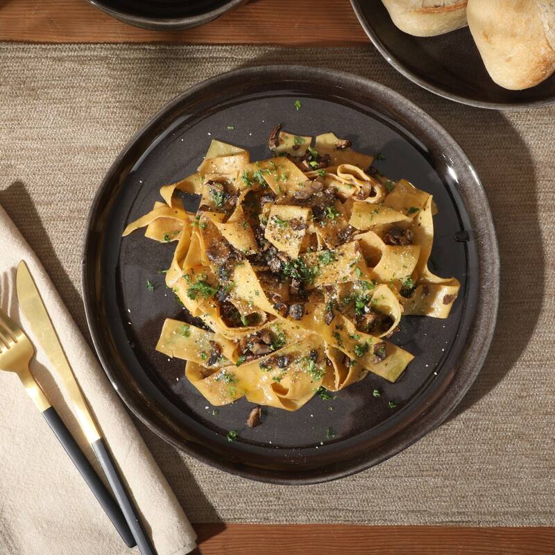Gibson Soho Lounge Nardini 12 Piece (Service for 4) Plates and Bowls Reactive Glaze Dishes Stoneware Dinnerware Set