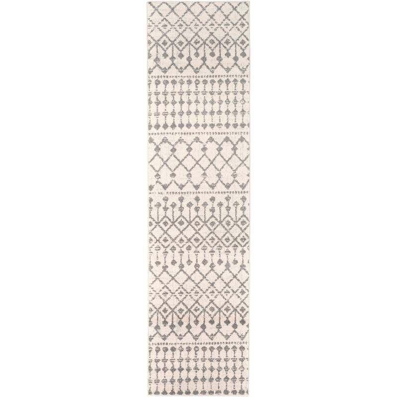 Livabliss Bohemian & Eclectic Chester Diamond Area Rug