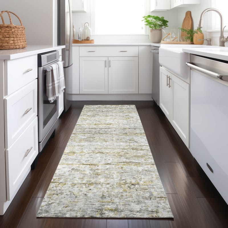 Machine Washable Indoor/ Outdoor Contemporary Solid Chantille Rug - Taupe - 2'3" x 7'6"