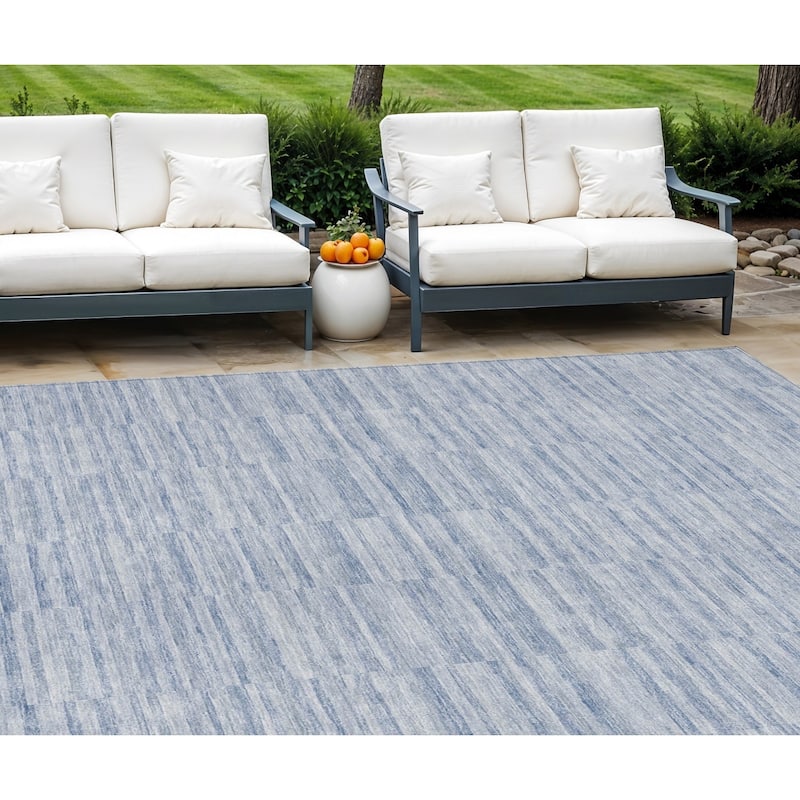 HomeRoots Striped Transitional Rectangle Outdoor Rug - 9' X 12'