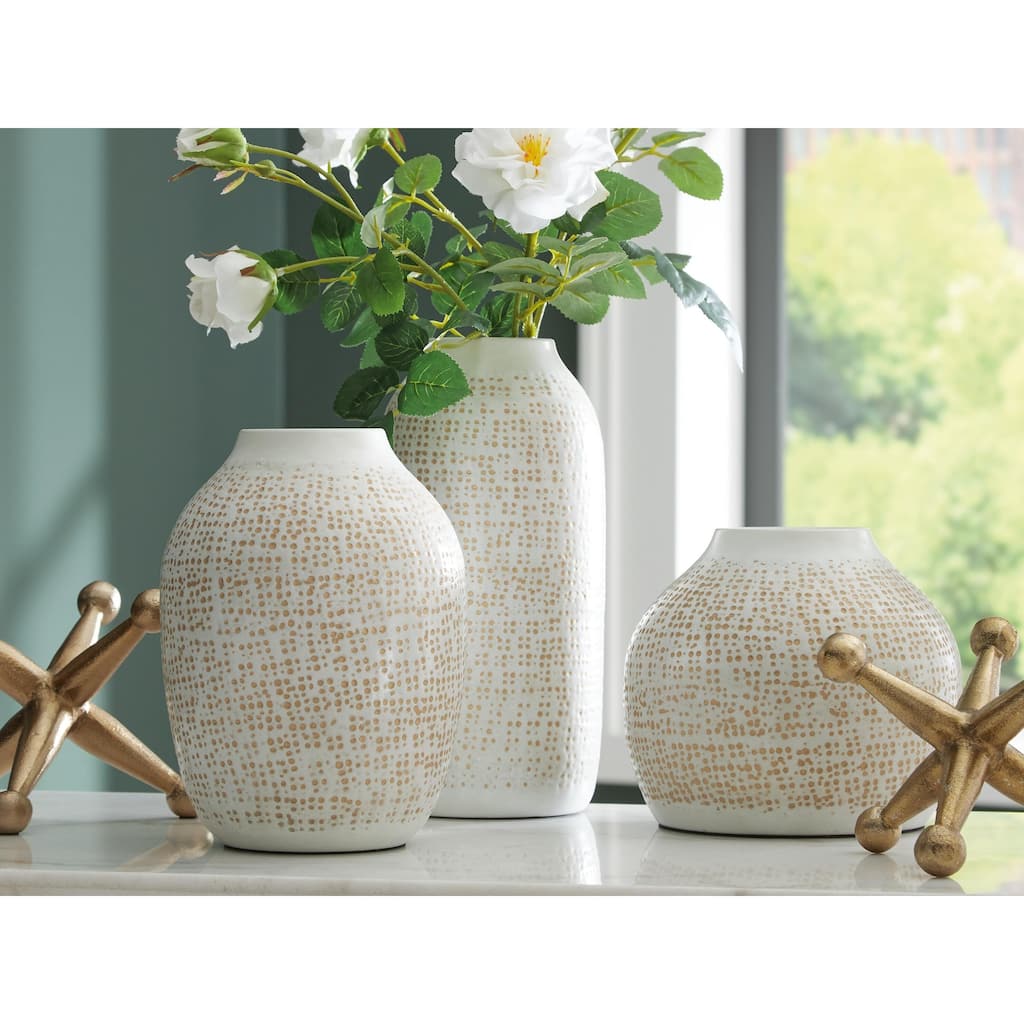 Signature Design by Ashley Vinburn White/Gold Finish Accessory Set (Set of 5)