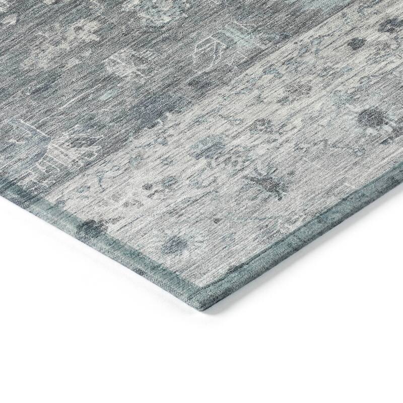 Machine Washable Indoor/ Outdoor Traditional Border Chantille Rug