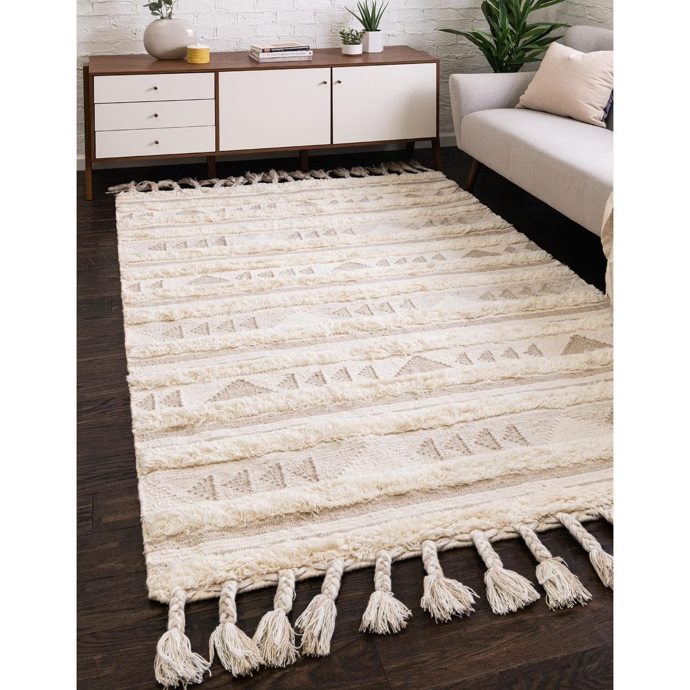 Contemporary Izhobert Collection Area Rug
