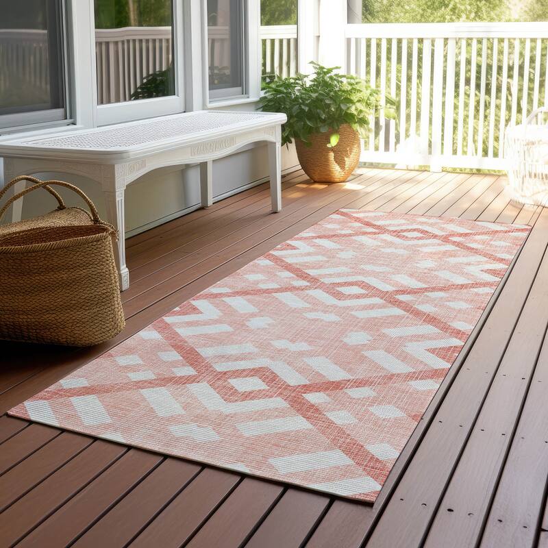 Machine Washable Indoor/ Outdoor Chantille Contemporary Trellis Rug