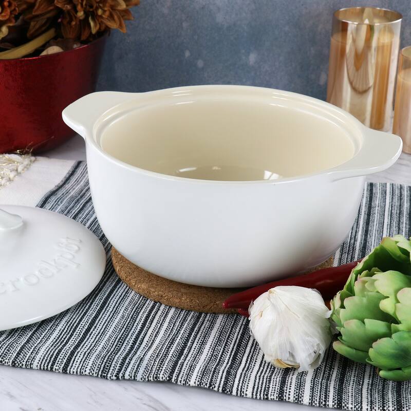 2.3 Quart Round Stoneware Casserole with Lid in White