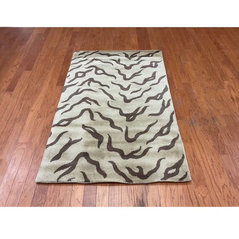 HERAT ORIENTAL Handmade Tibetan Brown Zebra Wool Rug Collection - 3'5" x 5'3" - Beige/Brown
